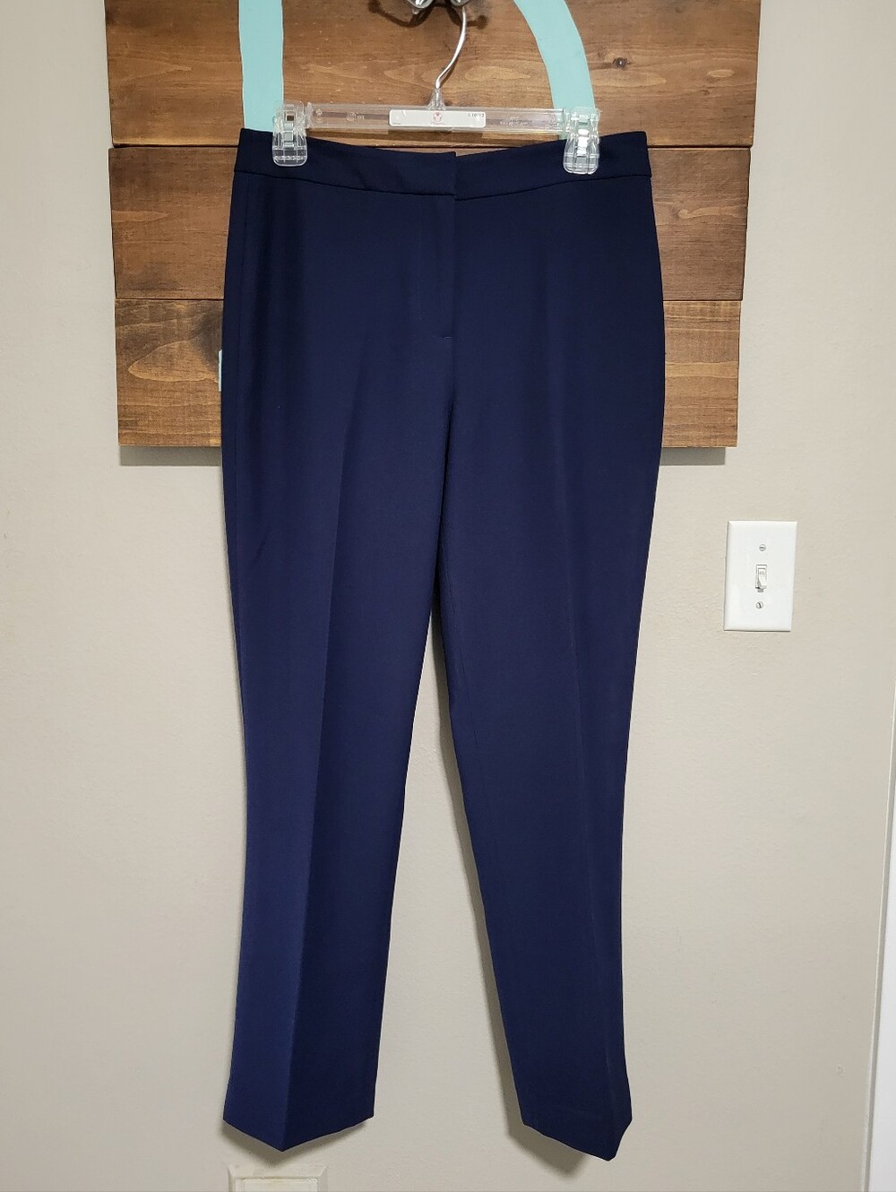 Elie Tahari Classic Navy Straight-Leg Women’s Dress Pants Size 8